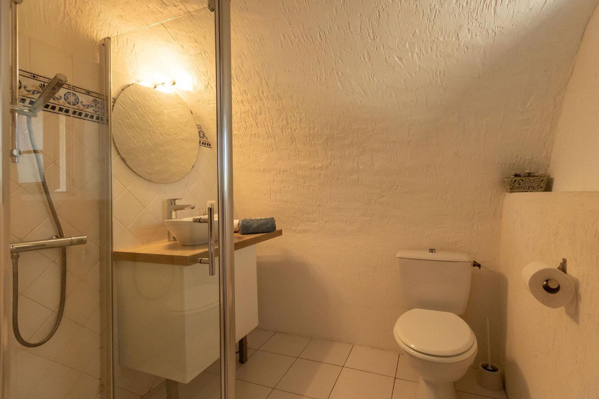 Hotel Les Monteils Grospierres Zewnętrze zdjęcie