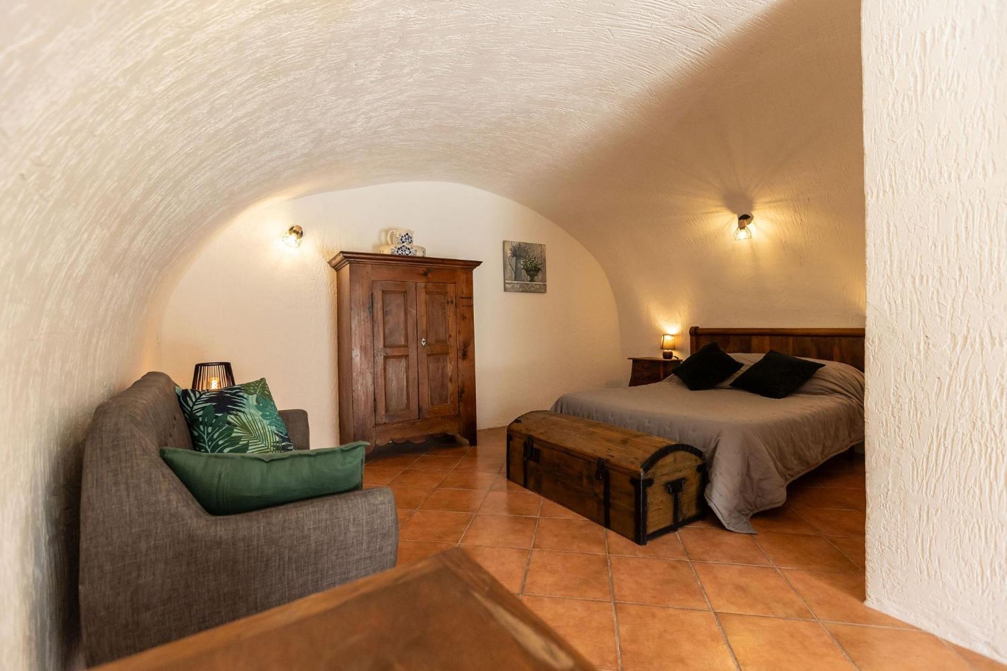 Hotel Les Monteils Grospierres Zewnętrze zdjęcie
