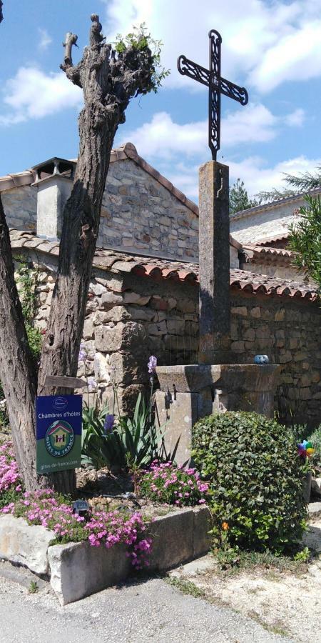 Hotel Les Monteils Grospierres Zewnętrze zdjęcie